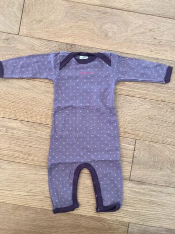 Body jambes longues fille petit bateau 3 mois très bon état