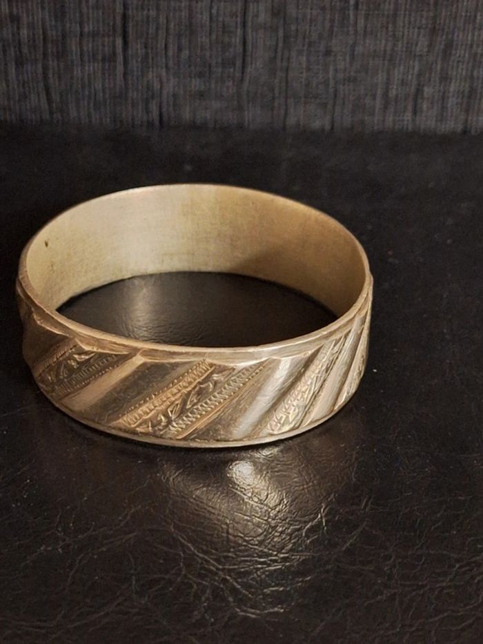 Ancien bracelet jonc en métal argenté beraber touareg - photo numéro 5