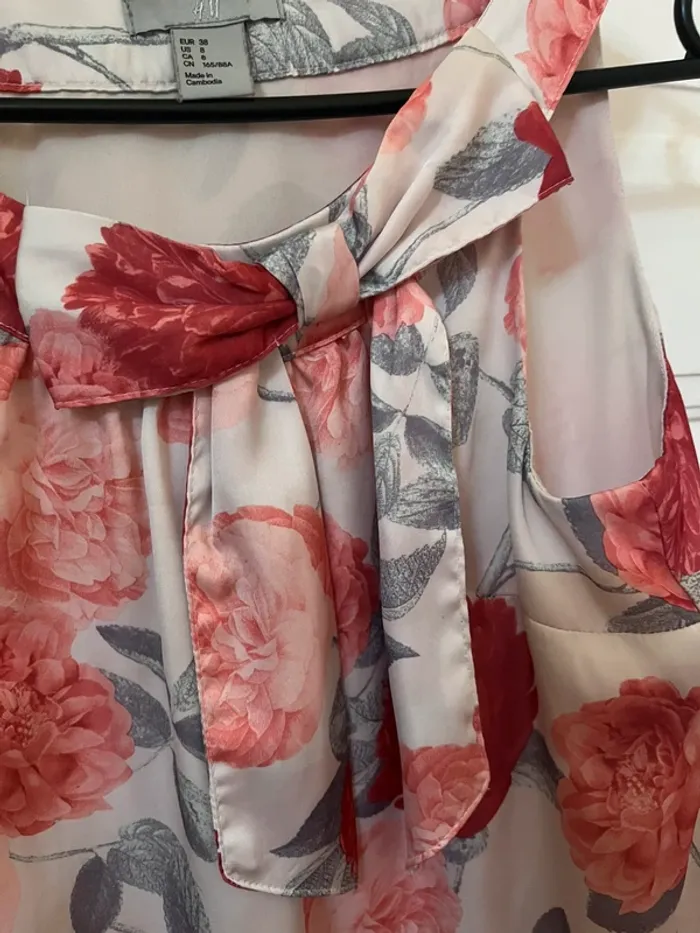 Robe d’été taille 38 H&M - photo numéro 3