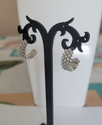 BOUCLES D'OREILLES MINI CREOLES ARGENTEES PERLES GRIS CLAIR ! NEUF