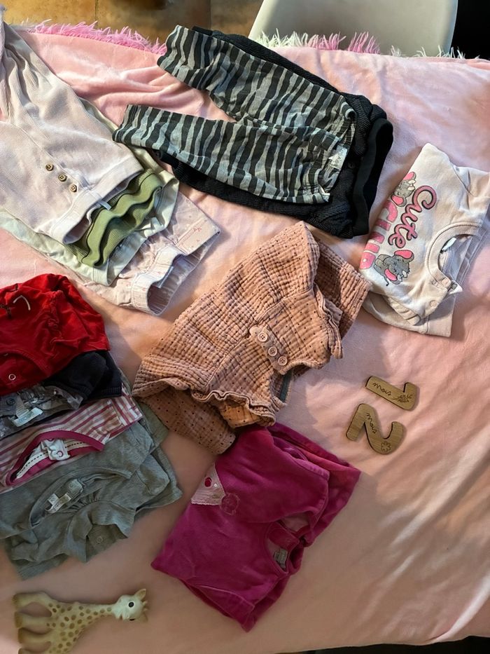 Lot de vêtements 12 mois