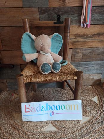 Peluche musicale éléphant Nattou tbe