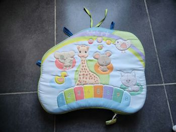 Piano Sophie la girafe