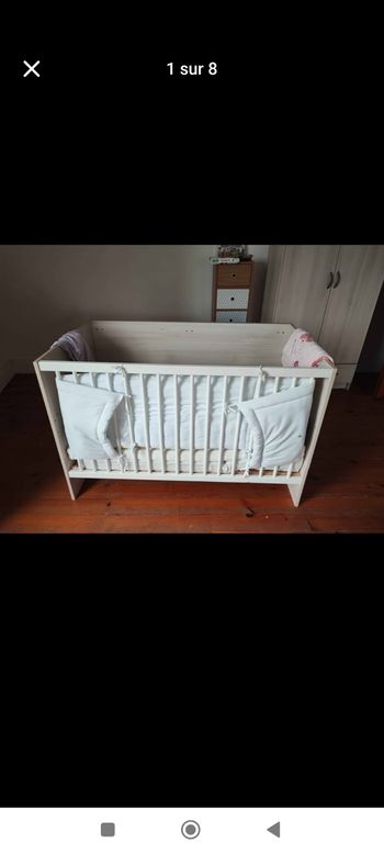 Vend lit bébé a barreaux