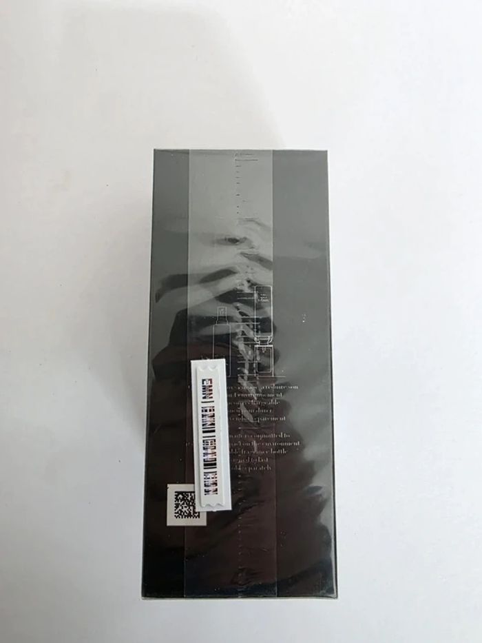 Neuf avec étiquette·Armani - photo numéro 3