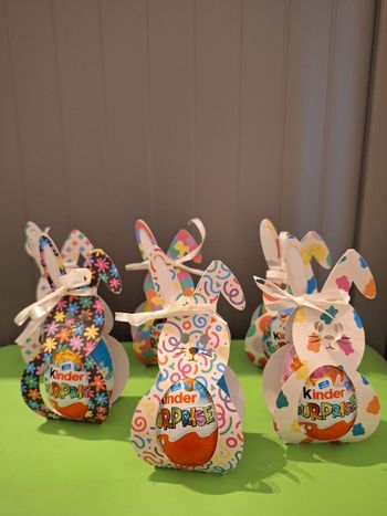 Supports pour oeufs des Pâques en chocolat x6 