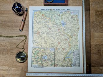 Imprimée en 1900, les frontières du nord et de l'est. Original Vintage Authentique.