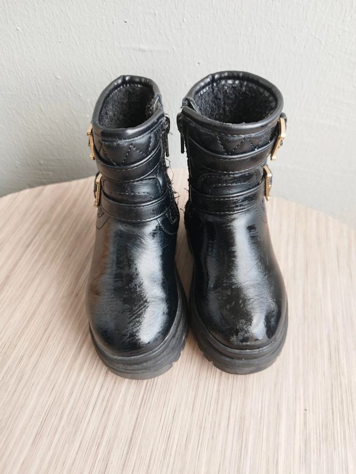 Bottines fille taille 22 - photo numéro 3