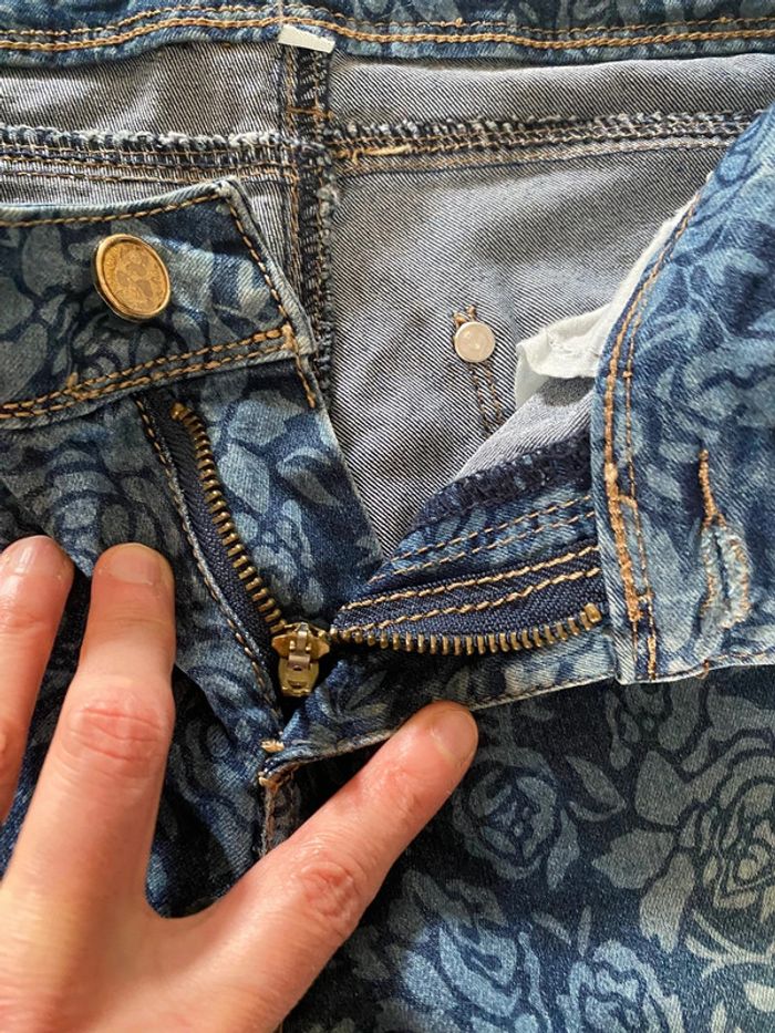 Jeans Girl Tribu bleu avec fleurs taille 34 - photo numéro 6