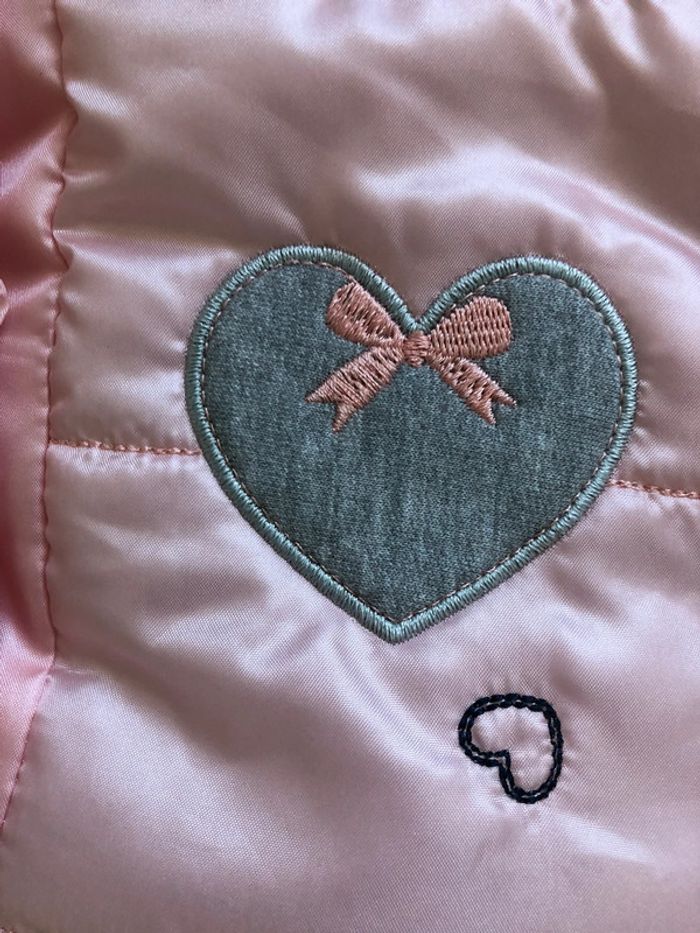 Veste sans manche à capuche - photo numéro 2