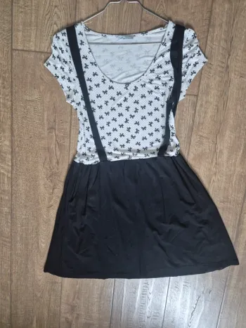Robe noir 38/40 noeud