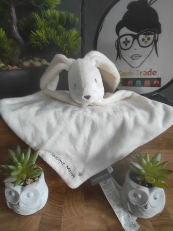 Doudou Knuffel Lapin Blanc Sergent Major Plat Mouchoir #geektradedoudou