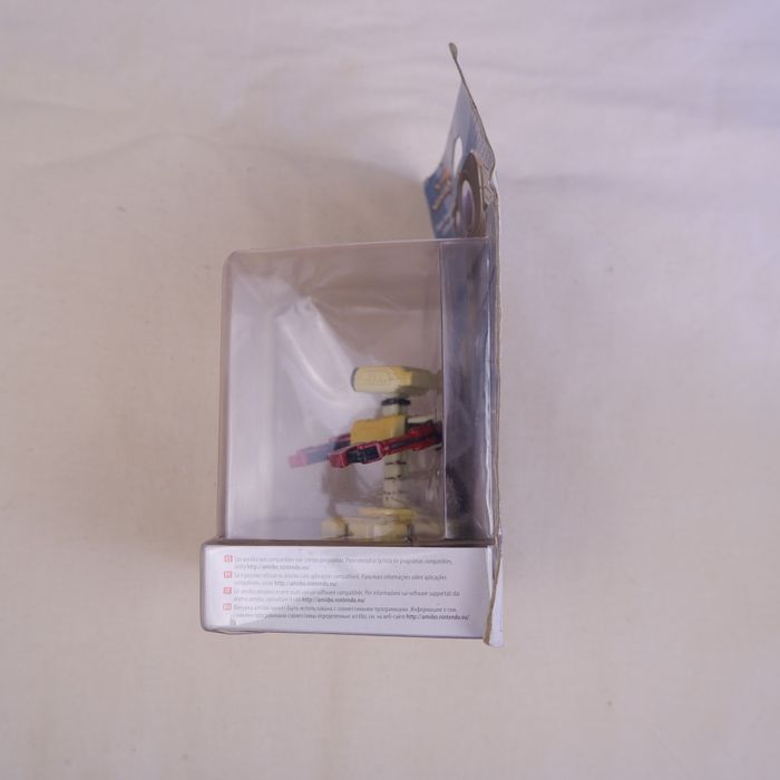 Amiibo Super Smash Bros R.O.B famicom version Nintendo - photo numéro 2