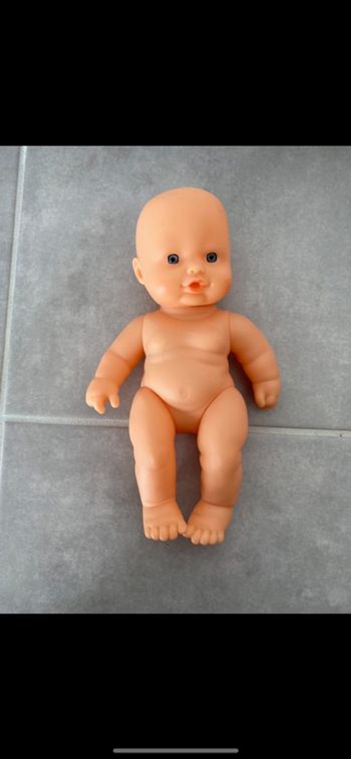 Bébé tout neuf - photo numéro 2