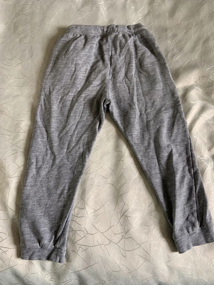 Jogging mario taille 8 ans - photo numéro 4