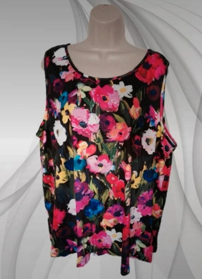 Débardeur motif fleuri