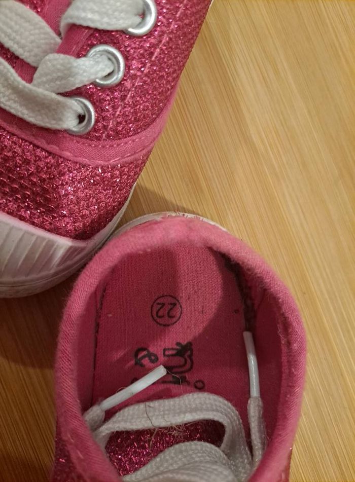 petites baskets roses irisées pointure 21 22 - photo numéro 3