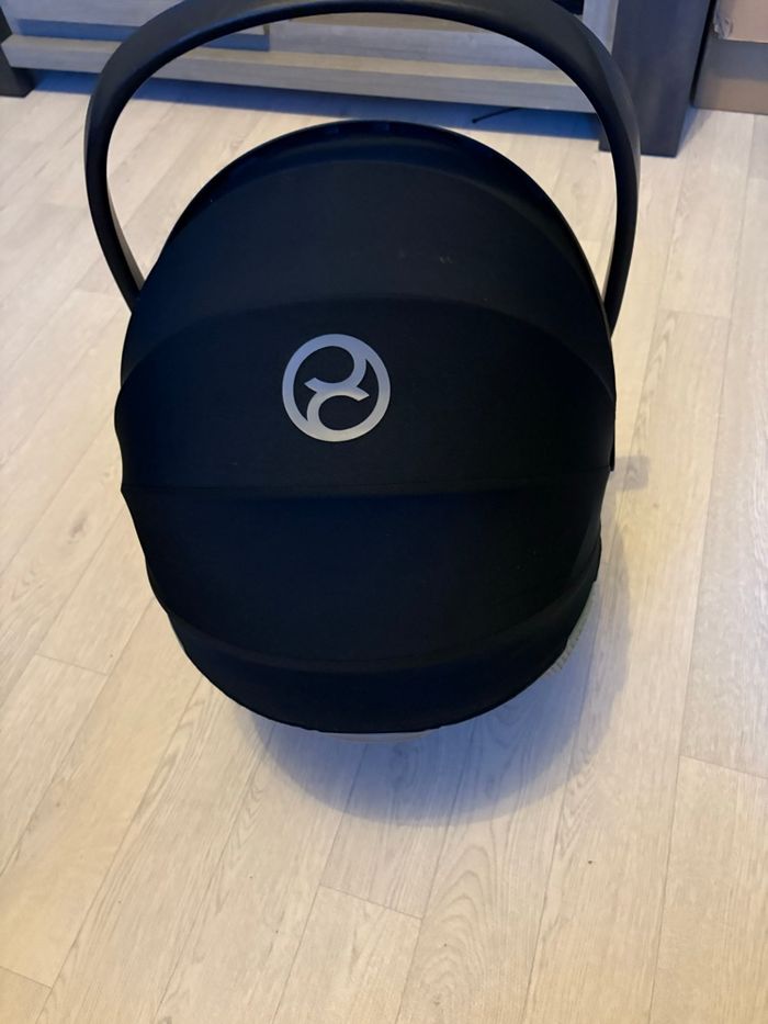 Cosy cybex cloud t i size - photo numéro 3