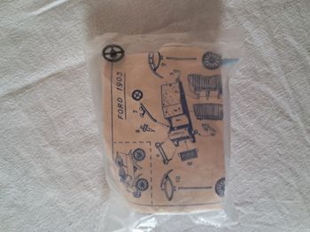 Voiture Bonux Ford 1903 bleu Neuve sous blister