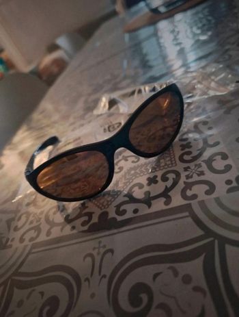 🌸Lunette anti uv garçon 3/7 ans neuf🌸