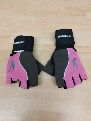 Gants de sport Biotech USA. Taille M