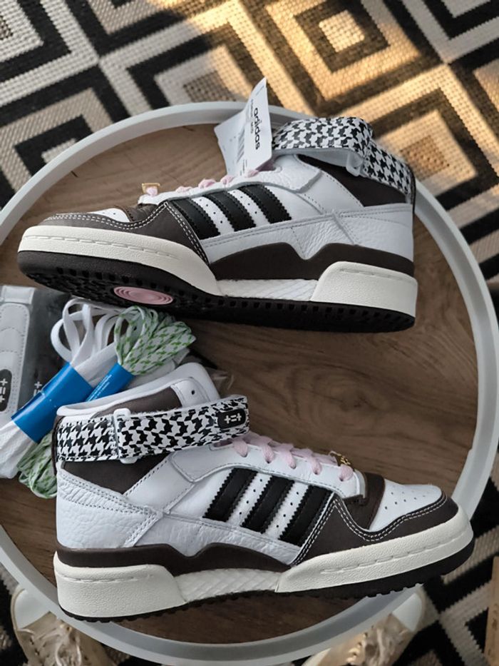 Basket adidas lena situations neuve taille 37 1/3 - photo numéro 3