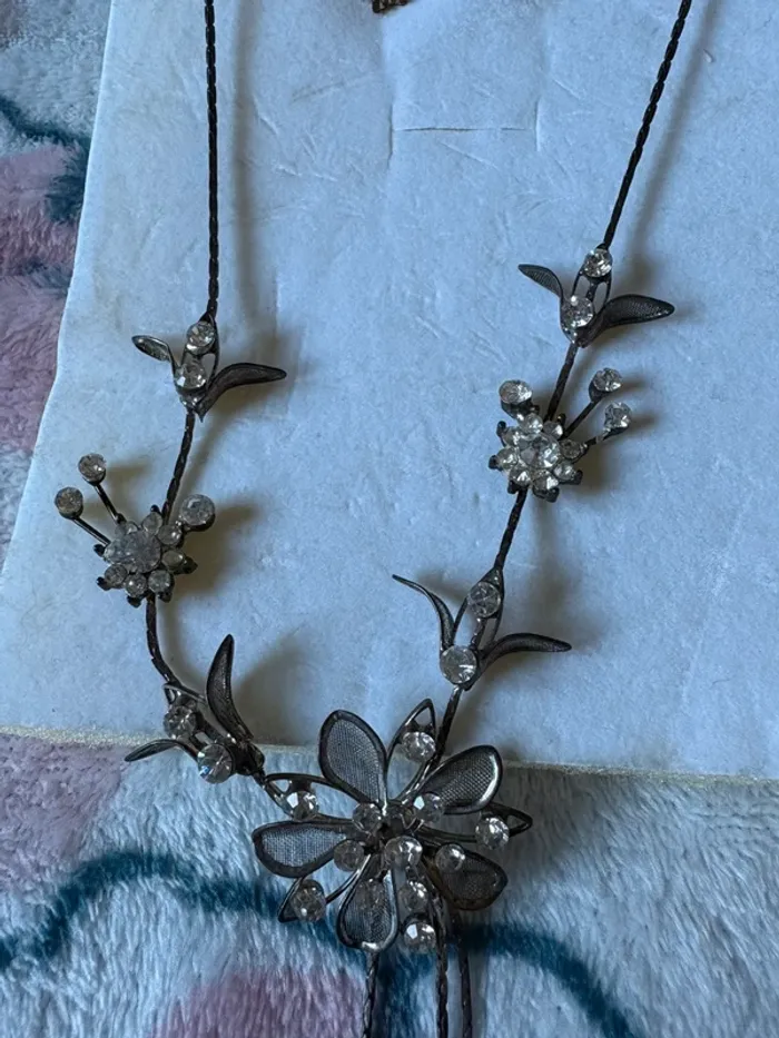 Ensemble collier boucles d’oreilles - photo numéro 3