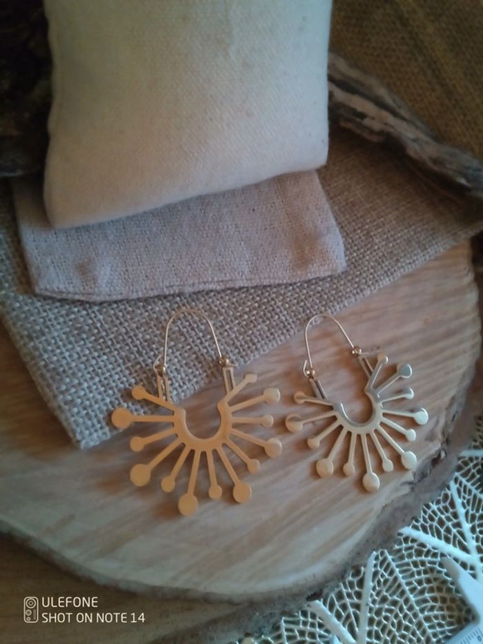 Créoles soleils dorés