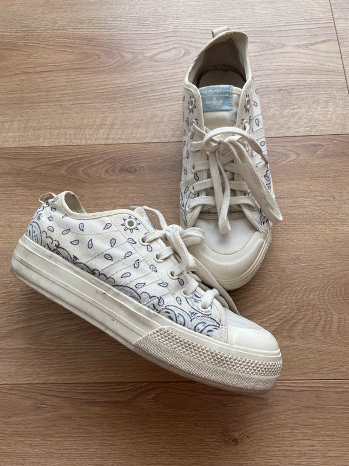 Baskets blanches crème Adidas Niza 42 - photo numéro 2