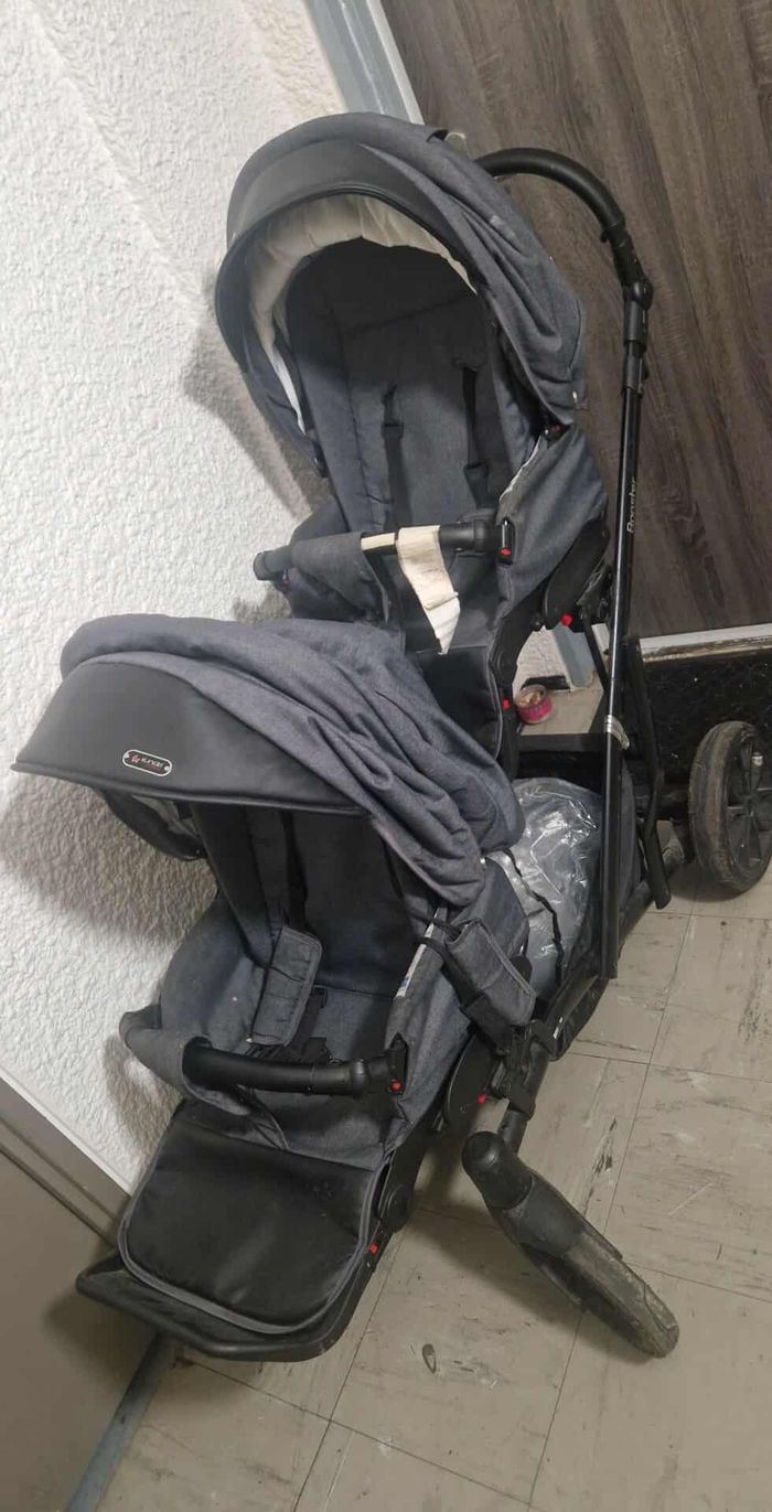 Poussette double - photo numéro 2