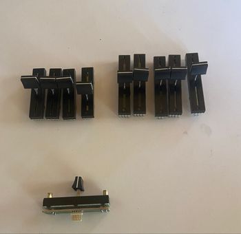 Pièces détachées pour console de mixage