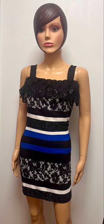 Robe bretelles courtes 