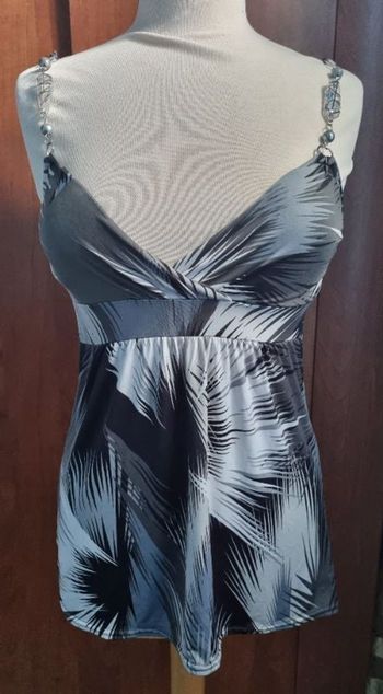 Top dos nue à motif taille 40-42