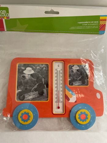 Thermomètre en bois camion