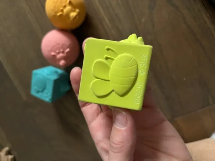 Lot de 4 jouets sensoriels Sophie la girafe tbe - photo numéro 6