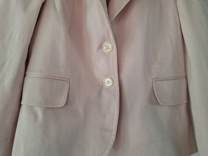 Veste rose clair  taille 42 de belle qualité - photo numéro 2
