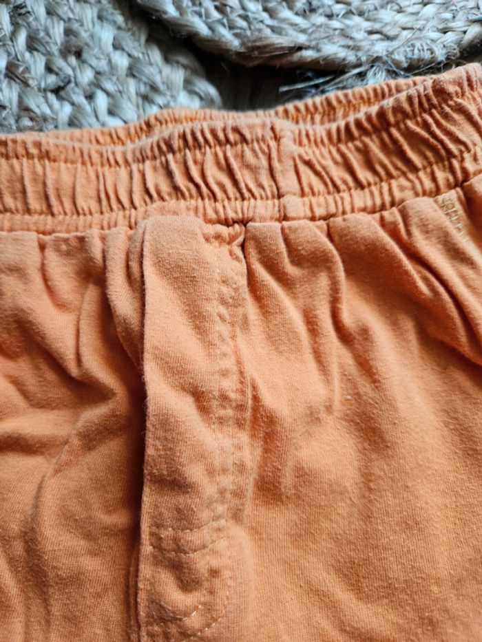Short souple orange 2 ans - photo numéro 5