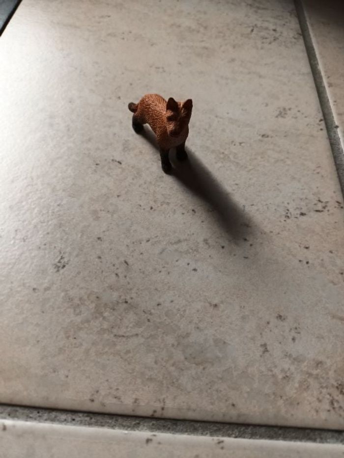 figurine