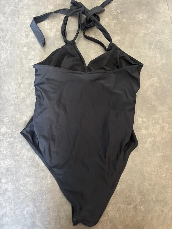 Maillot de bain 1 pièce neuf - photo numéro 4