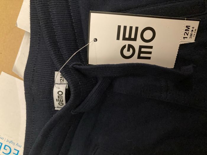 Pantalon 12 mois gemo neuf - photo numéro 2