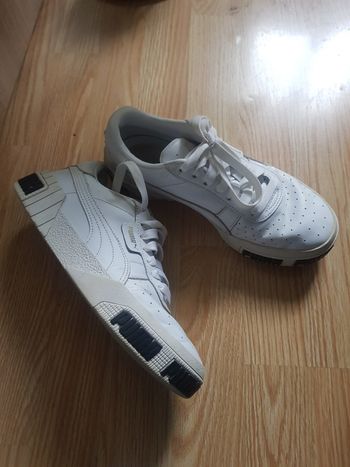 Baskets Puma blanches pointure 38