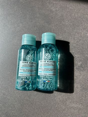 Lot de 2 eau micellaires démaquillante neuve Yves rocher