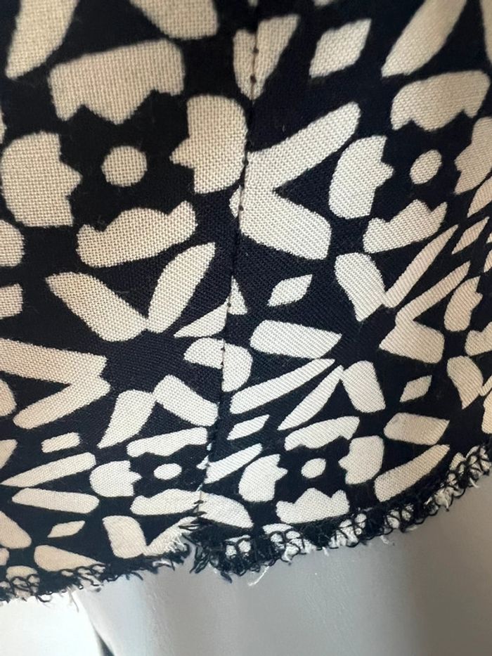 Débardeur crop top noir & blanc - photo numéro 8
