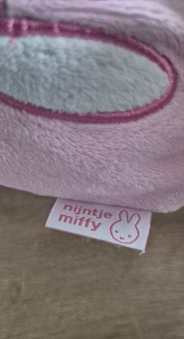 Lot jouets d'activités tissus Miffy - photo numéro 10