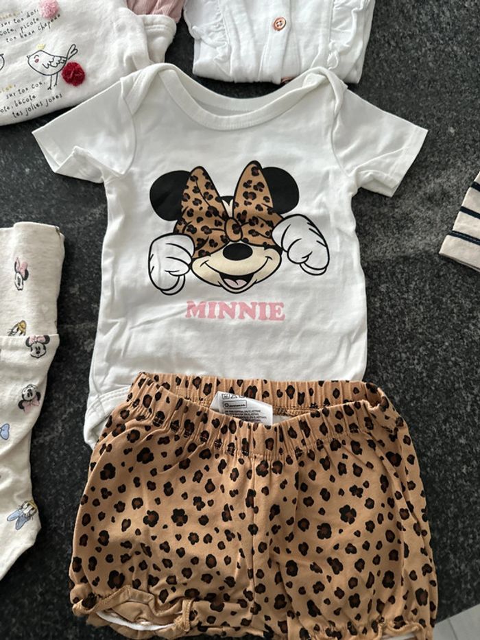 Lot de vêtements bébé fille 3 mois très bon état - photo numéro 2