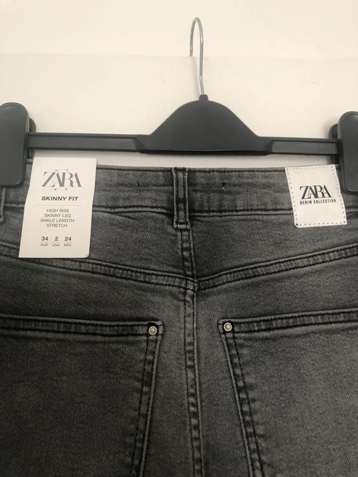 Superbe beau jean taille haute Zara neuf avec étiquette taille 34 - photo numéro 7