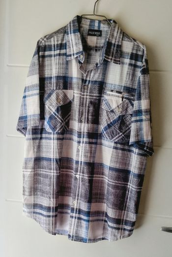 Chemise à carreaux 