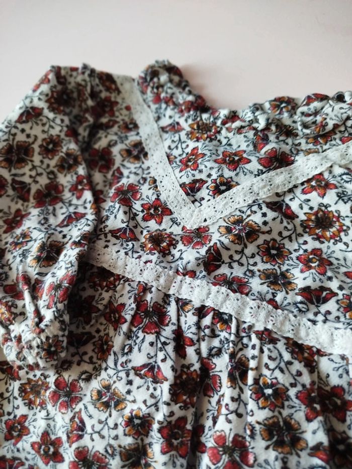 Haut fleurie Lulu castagnette 🪷 6 mois - photo numéro 3