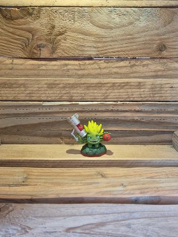 Figurines skylanders trap team 2€