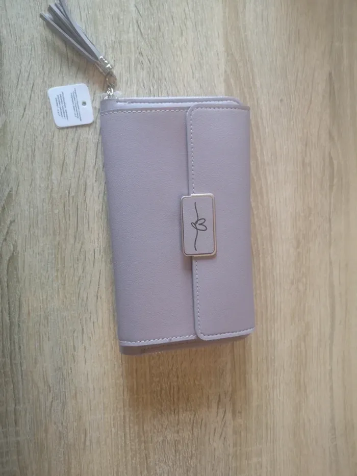 Porte feuille sacoche